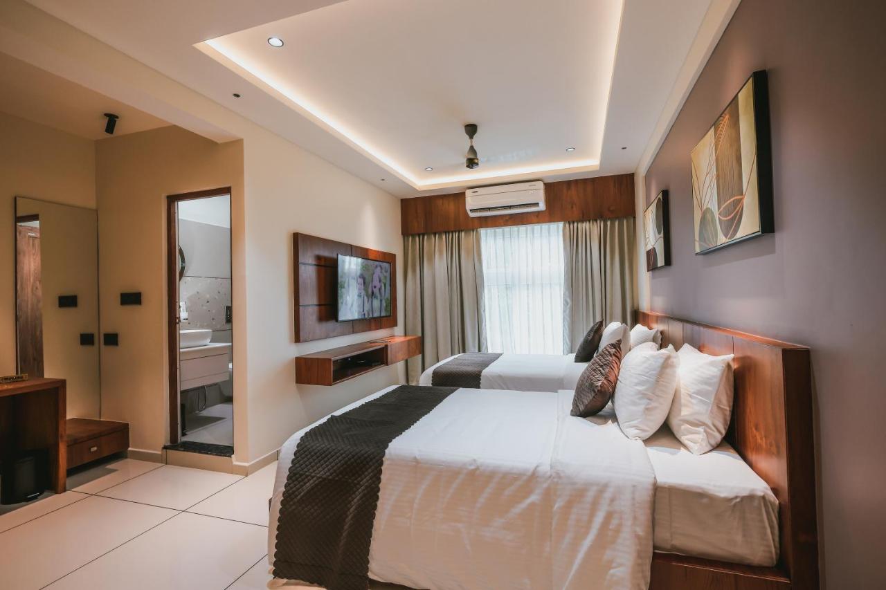 Fortview Suites Kasaragod Luaran gambar