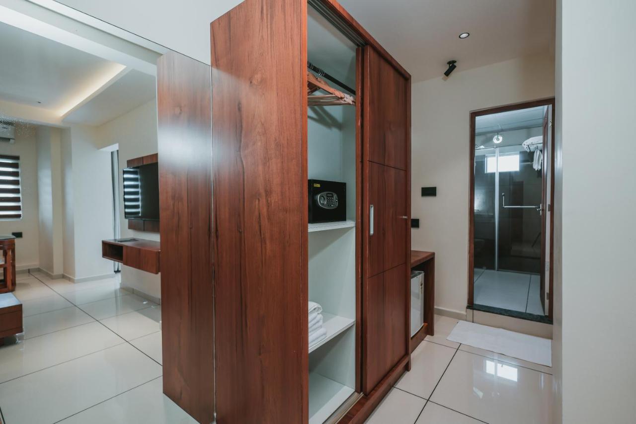 Fortview Suites Kasaragod Luaran gambar